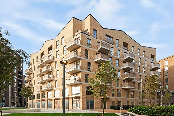 2 Bedroom Apartment To Rent In Carraway Street, Reading, RG1