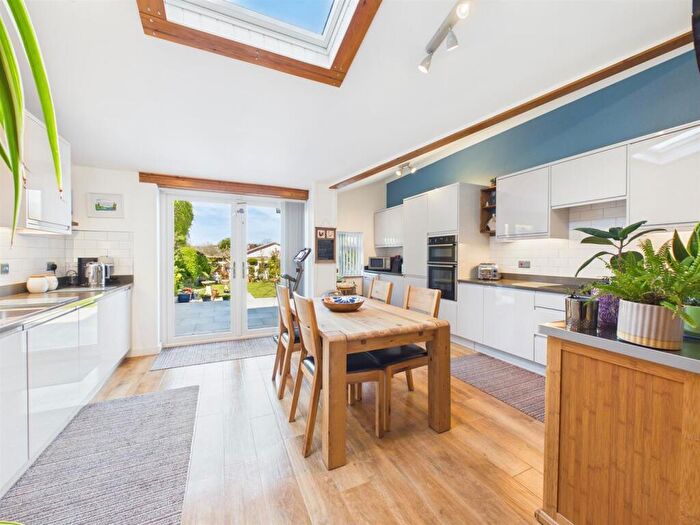 3 Bedroom Terraced House For Sale In Footshill Road, Hanham, Bristol, BS15