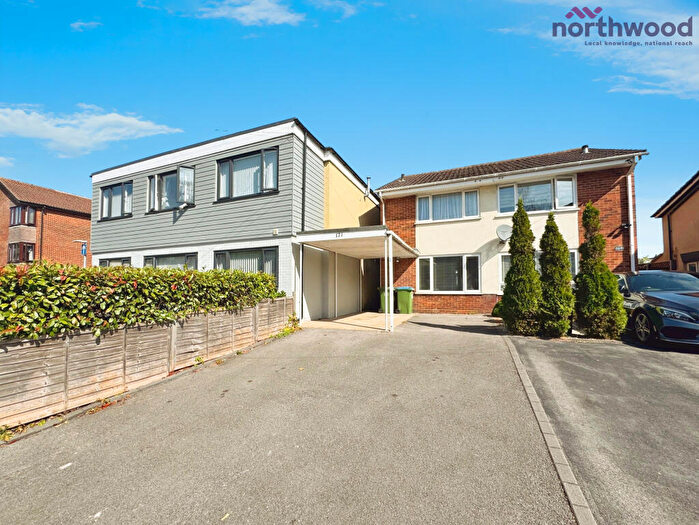 2 Bedroom Semi-Detached House To Rent In Millbrook Road East, SO15