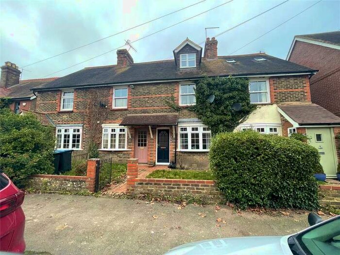 3 Bedroom Terraced House To Rent In Talbot Road, Lingfield, Surrey, RH7
