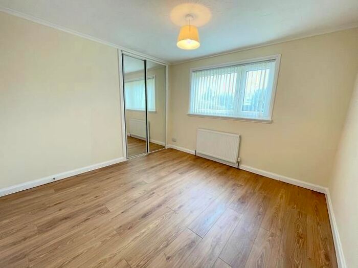 1 Bedroom Flat To Rent In Kirkton Place, East Kilbride, Glasgow G74