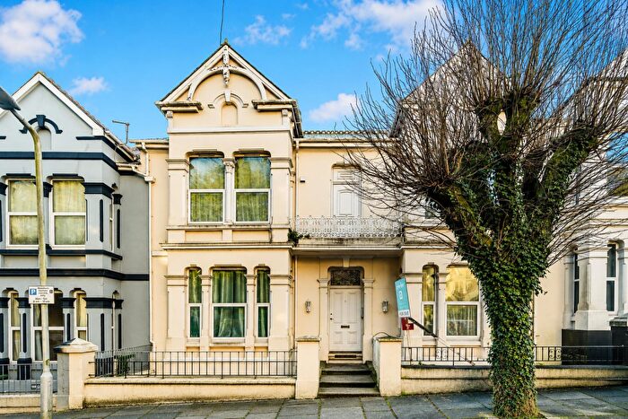 4 Bedroom Terraced House For Sale In Connaught Avenue, Mutley, Plymouth, PL4