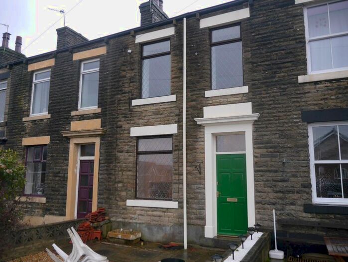 Houses to rent in Milnrow, OL16, Greater Manchester