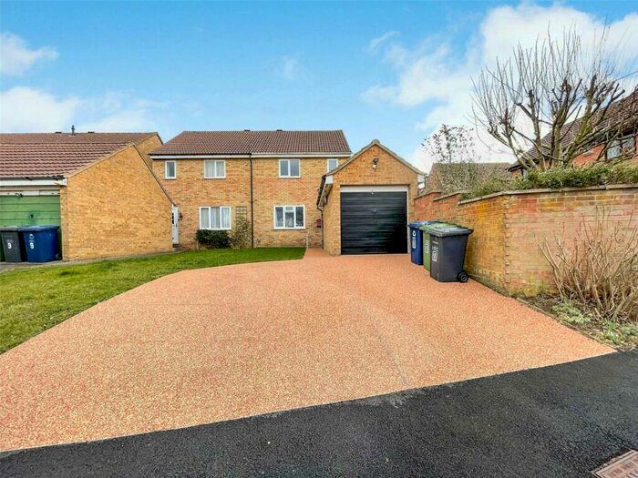 3 Bedroom Semi-Detached House To Rent In Cob Place, Godmanchester, Huntingdon, Cambridgeshire, PE29