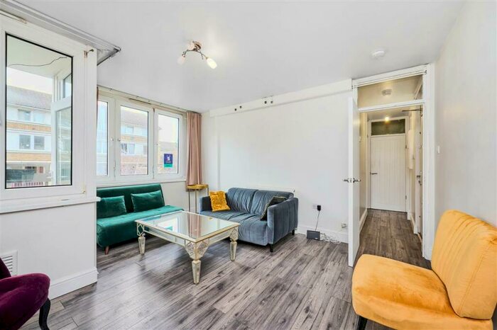 1 Bedroom Flat To Rent In East Surrey Grove, SE15