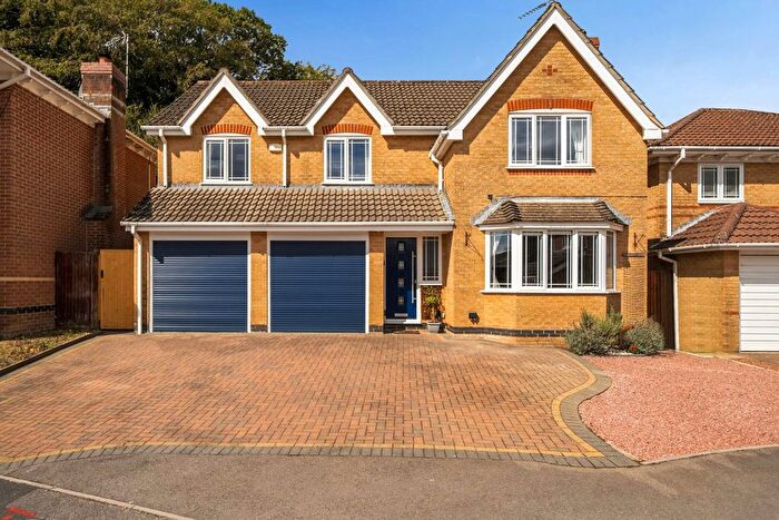 5 Bedroom Detached House For Sale In Pentere Road, Waterlooville, PO8
