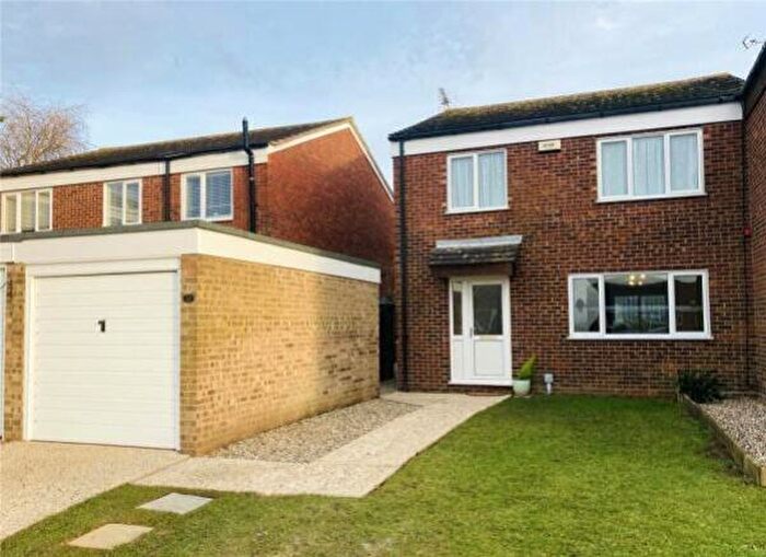 4 Bedroom Link Detached House To Rent In Reynolds Close, Herne Bay, Kent, CT6