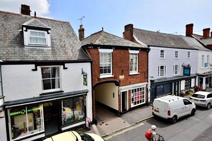 2 Bedroom Terraced House For Sale In Topsham, Devon, EX3