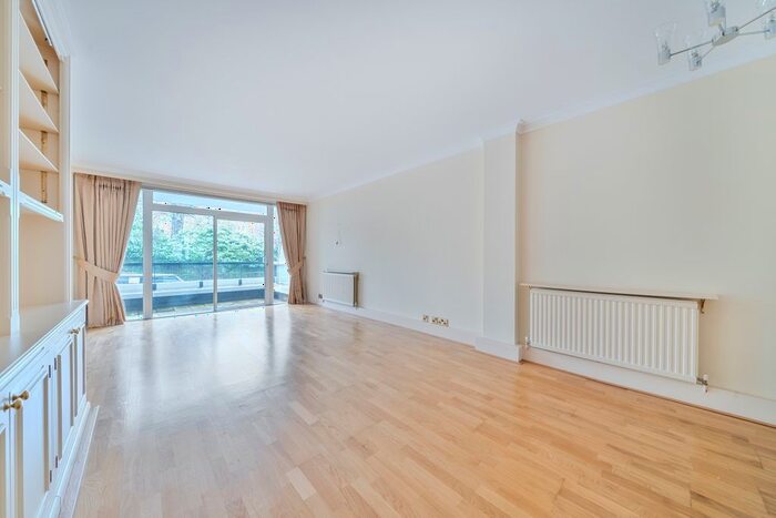 2 Bedroom Flat To Rent In Kensington Park Road, London, W11