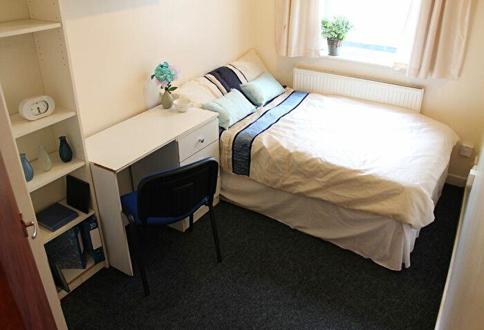 4 Bedroom Flat To Rent In North Sherwood Street, Nottingham, NG1