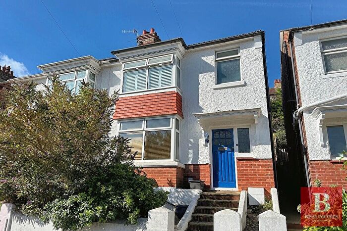 3 Bedroom End Of Terrace House For Sale In Stanmer Villas, BN1