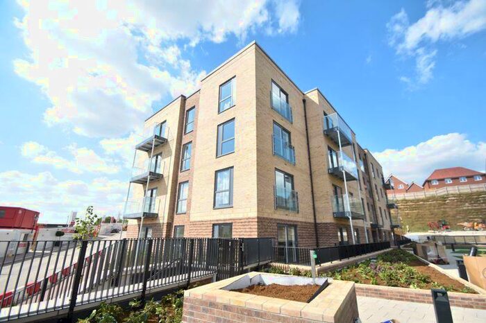 1 Bedroom Apartment To Rent In Stirling Drive, Luton, LU2