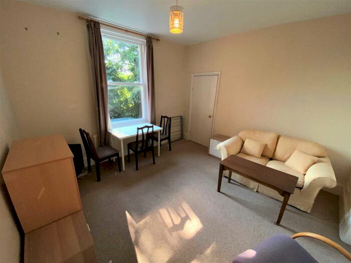 2 Bedroom Apartment To Rent In St Thomas Hill, Canterbury, CT2