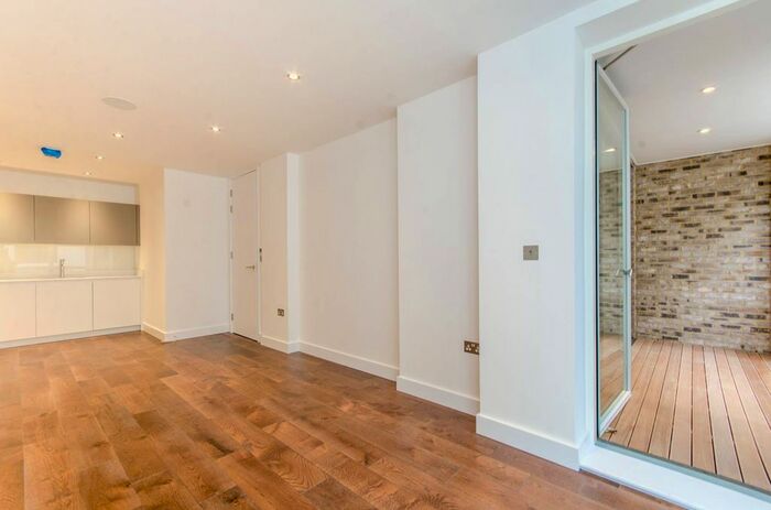 1 Bedroom Flat To Rent In Chatham Place, Hackney, London, E9