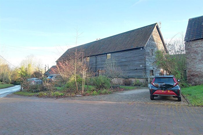 6 Bedroom Barn Conversion For Sale In Linton, Ross-On-Wye, HR9