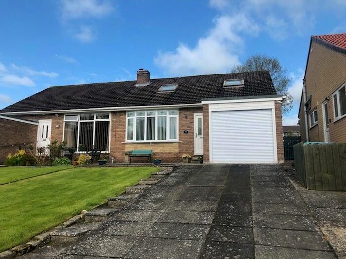 2 Bedroom Semi-Detached Bungalow For Sale In Foxhills Crescent, Durham, DH7