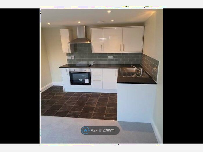 1 Bedroom Flat To Rent In High Street, Andover, SP10