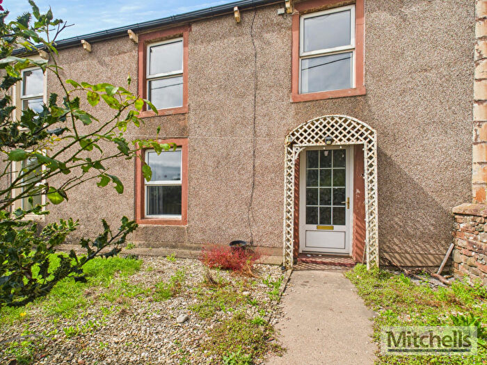 8 Bedroom Semi-Detached House For Sale In Milestone House & Cottage, Waverton, CA7