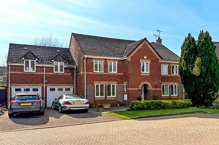 5 Bedroom Detached House For Sale In Toddington Park, Littlehampton, West Sussex, BN17