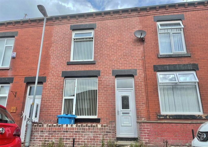 2 Bedroom Terraced House To Rent In Kimberley Street, Oldham, Greater Manchester, OL8