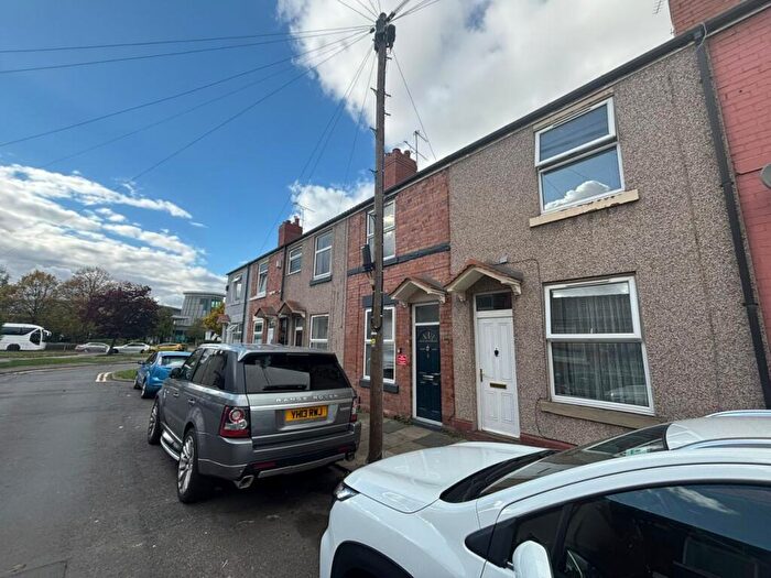 2 Bedroom House To Rent In Selborne Street, Eastwood, S65