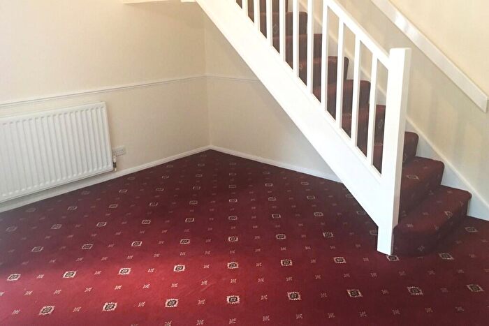 2 Bedroom End Of Terrace House To Rent In Fiveways Close, Cheddar, BS27