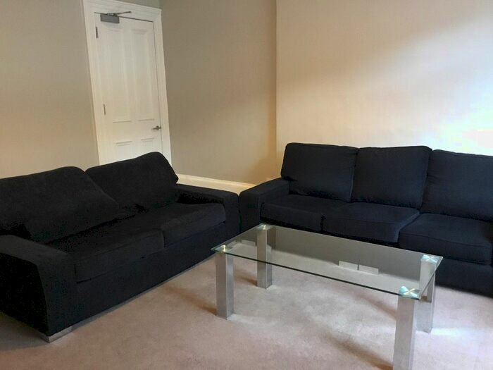 4 Bedroom Flat To Rent In Rupert Street, Woodlands, Glasgow, G4