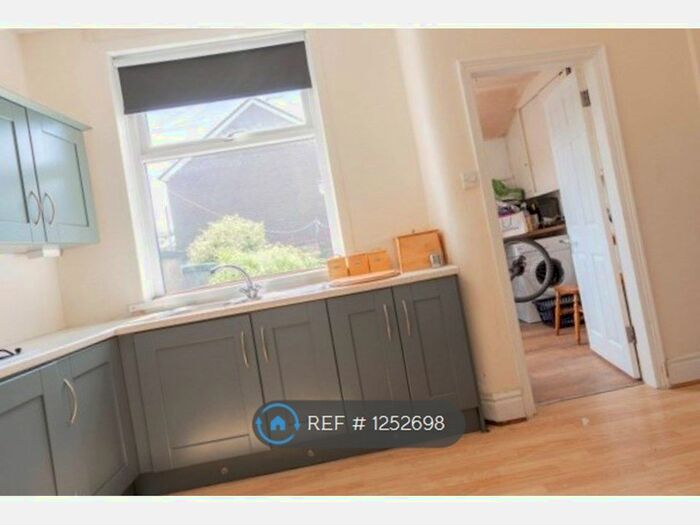 2 Bedroom Terraced House To Rent In Bury New Road, Heywood OL10