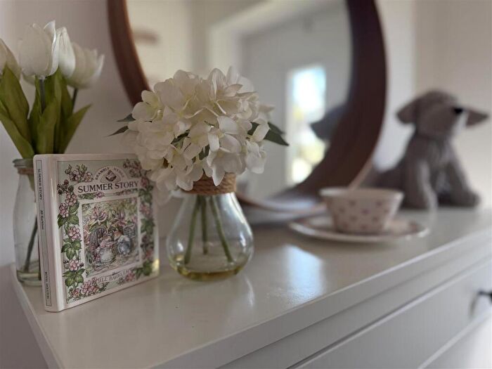 3 Bedroom Town House For Sale In Raspberry Grove, Darlington, DL1