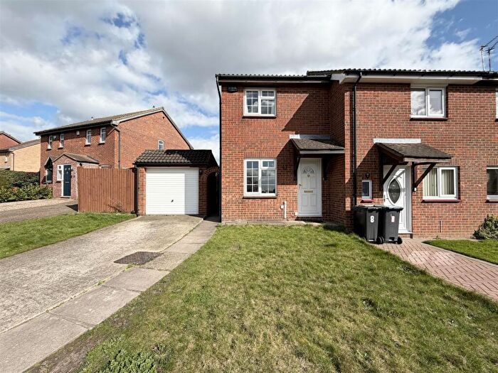 2 Bedroom End Of Terrace House To Rent In Chiffinch Gardens, Northfleet, Gravesend, DA11