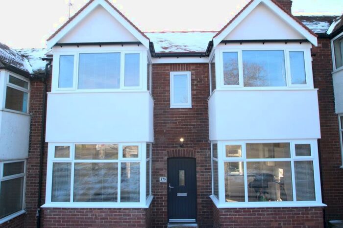 2 Bedroom Terraced House To Rent In Broadway, Horsforth, Leeds, West Yokshire, LS18