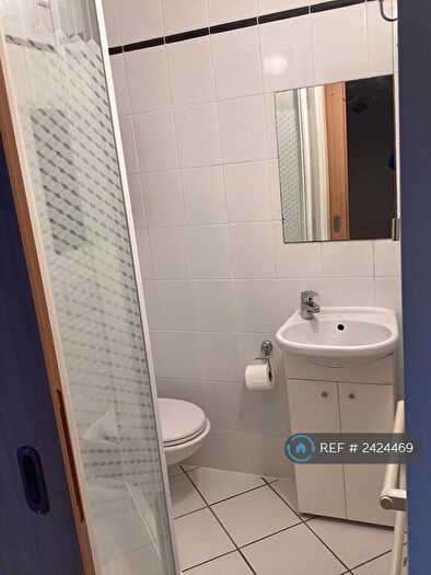 1 Bedroom Flat To Rent In Milnrow Rochdale, Milnrow, Rochdale, OL16