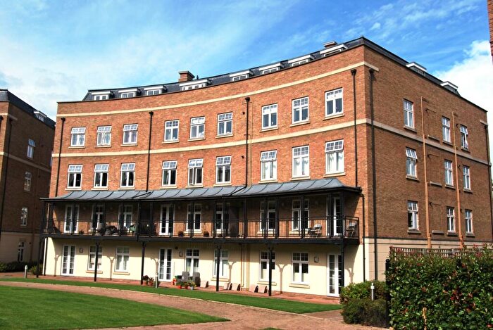 2 Bedroom Apartment To Rent In Jefferson Place Bromley, BR2