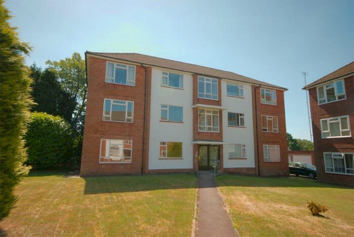 1 Bedroom Flat To Rent In Balfour Court, Sutton Coldfield., B74