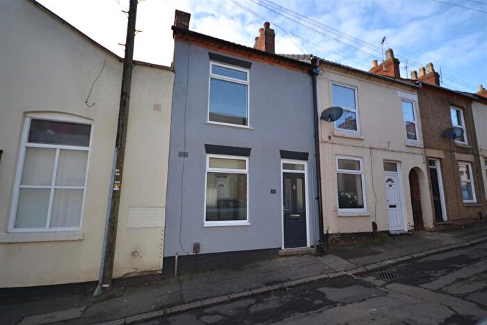 2 Bedroom Terraced House To Rent In New Street, Rothwell, NN14
