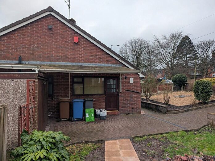 2 Bedroom Semi-Detached House For Sale In Etruria Road, Stoke-On-Trent, Staffordshire, ST4
