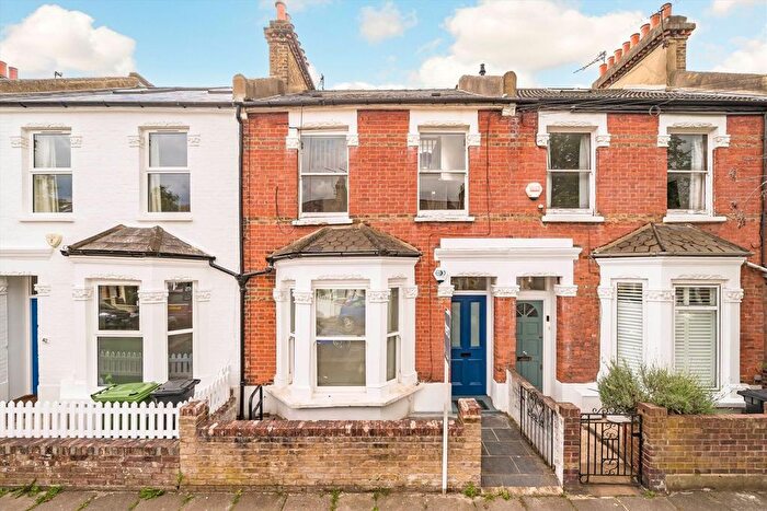 1 Bedroom Flat To Rent In Prothero Road, London, SW6