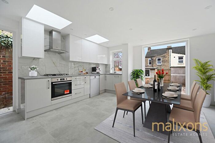 5 Bedroom End Of Terrace House To Rent In Dunkeld Road, London, SE25