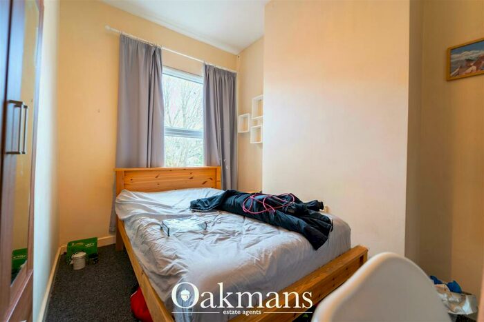 4 Bedroom House To Rent In Heeley Road, Selly Oak, B29