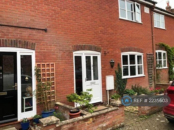 2 Bedroom Terraced House To Rent In Red Lion Yard, Aylsham, Norwich, NR11