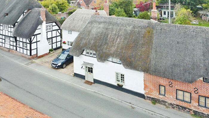 2 Bedroom Semi-Detached House For Sale In High Street, Upavon, SN9