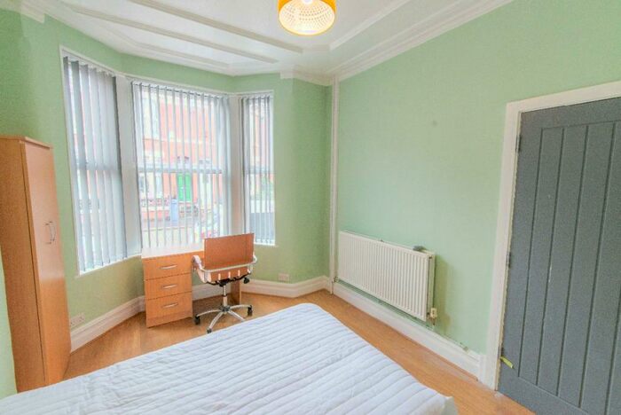 4 Bedroom Terraced House To Rent In Adelaide Road, Kensington, Liverpool, L7