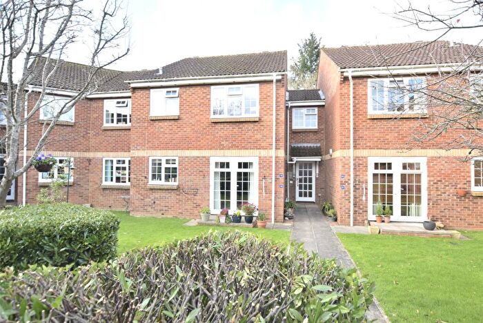 2 Bedroom Apartment For Sale In Greenway Lane, Charlton Kings, Cheltenham, GL52