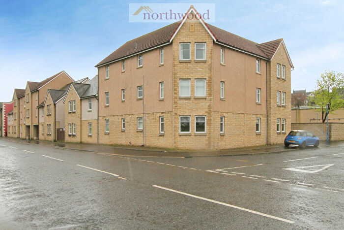 2 Bedroom Flat To Rent In Union Court, Union Street, Boness, EH51