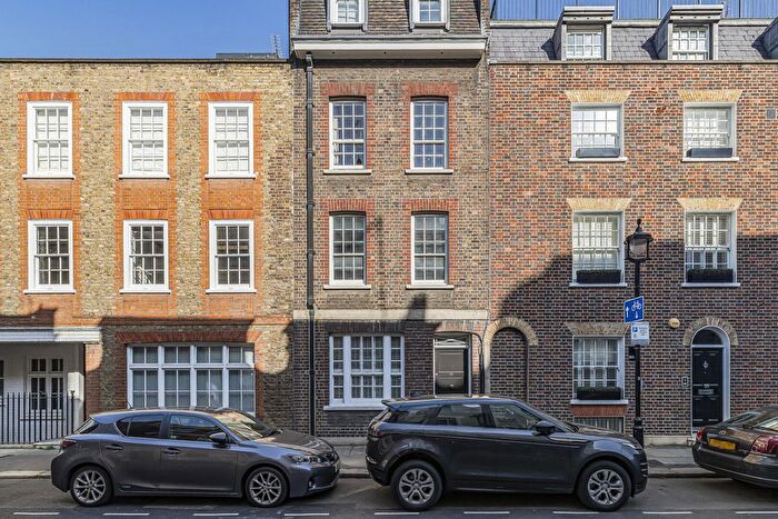 Studio To Rent In Wilfred Street, St James, London, SW1E