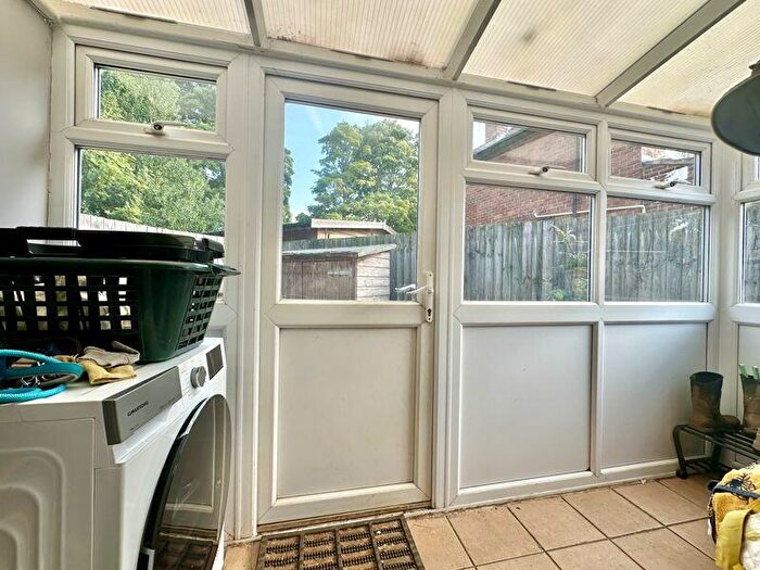 3 Bedroom Semi-Detached House For Sale In Wykham Place, Banbury - Large Extension, OX16