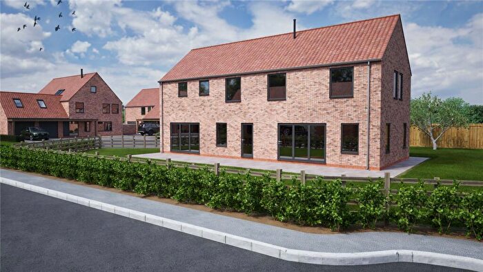 4 Bedroom Detached House For Sale In Chestnut Grove, Glentham, Lincolnshire, LN8