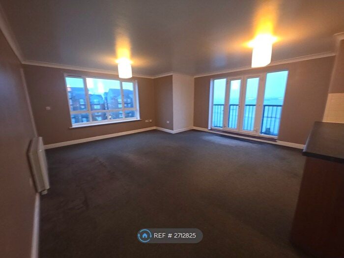 2 Bedroom Flat To Rent In Argent Street, Grays, RM17