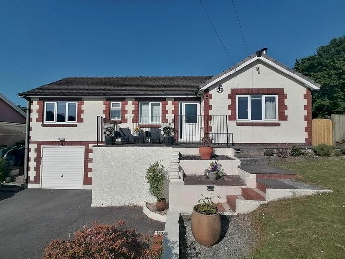 3 Bedroom Detached Bungalow For Sale In Llanfynydd, Carmarthen, SA32
