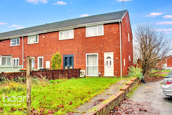 2 Bedroom End Of Terrace House To Rent In Winchester Close, Newport, NP20